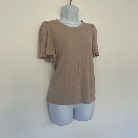 Nude Top - Picture 3 of 5